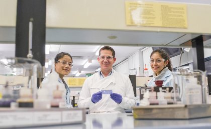 Student Valeria Heredia, Dr Nick West and student Franchesca Velarde Student Valeria Heredia - left, Dr Nick West and student Franchesca Velarde